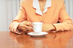 2025年版：六本木のキャバクラ徹底ガイド｜選び方と楽しみ方の完全攻略